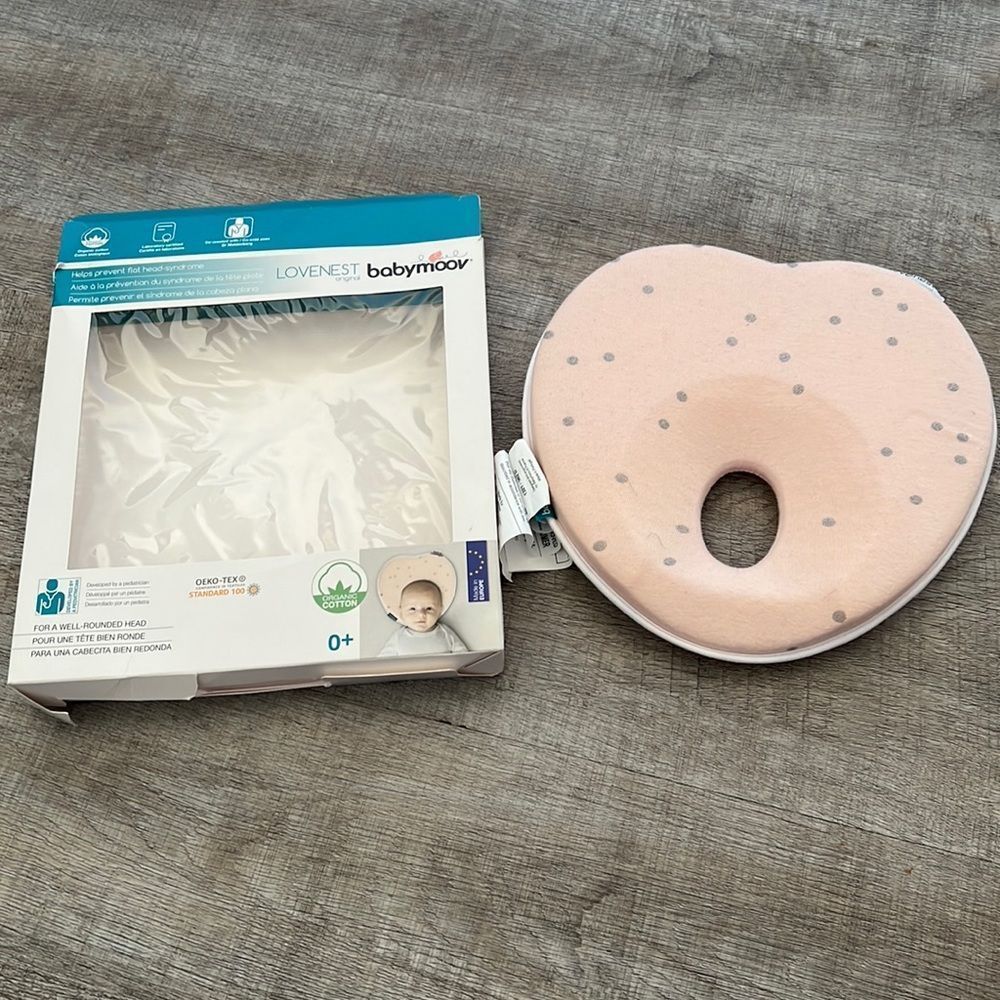 Love nest babymoov baby pillow